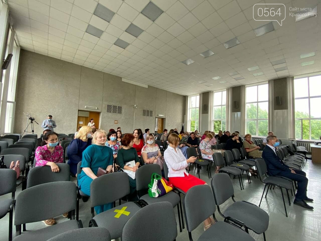 В Кривом Роге по случаю Дня медработника вручили грамоты и медали, - ФОТО, ВИДЕО , фото-4