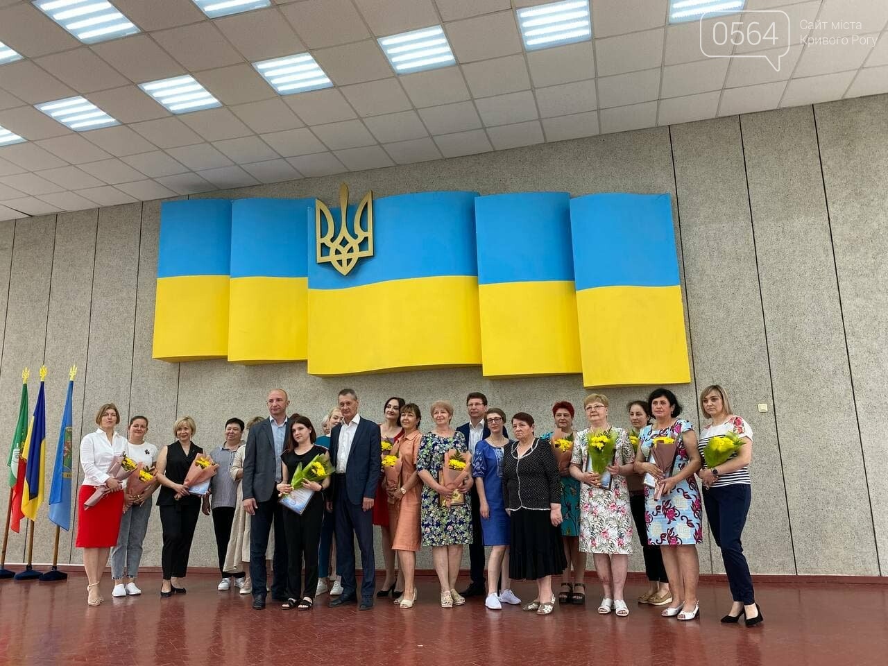В Кривом Роге по случаю Дня медработника вручили грамоты и медали, - ФОТО, ВИДЕО , фото-49