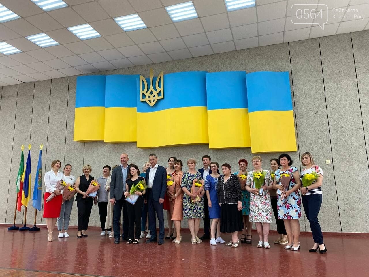 В Кривом Роге по случаю Дня медработника вручили грамоты и медали, - ФОТО, ВИДЕО , фото-50