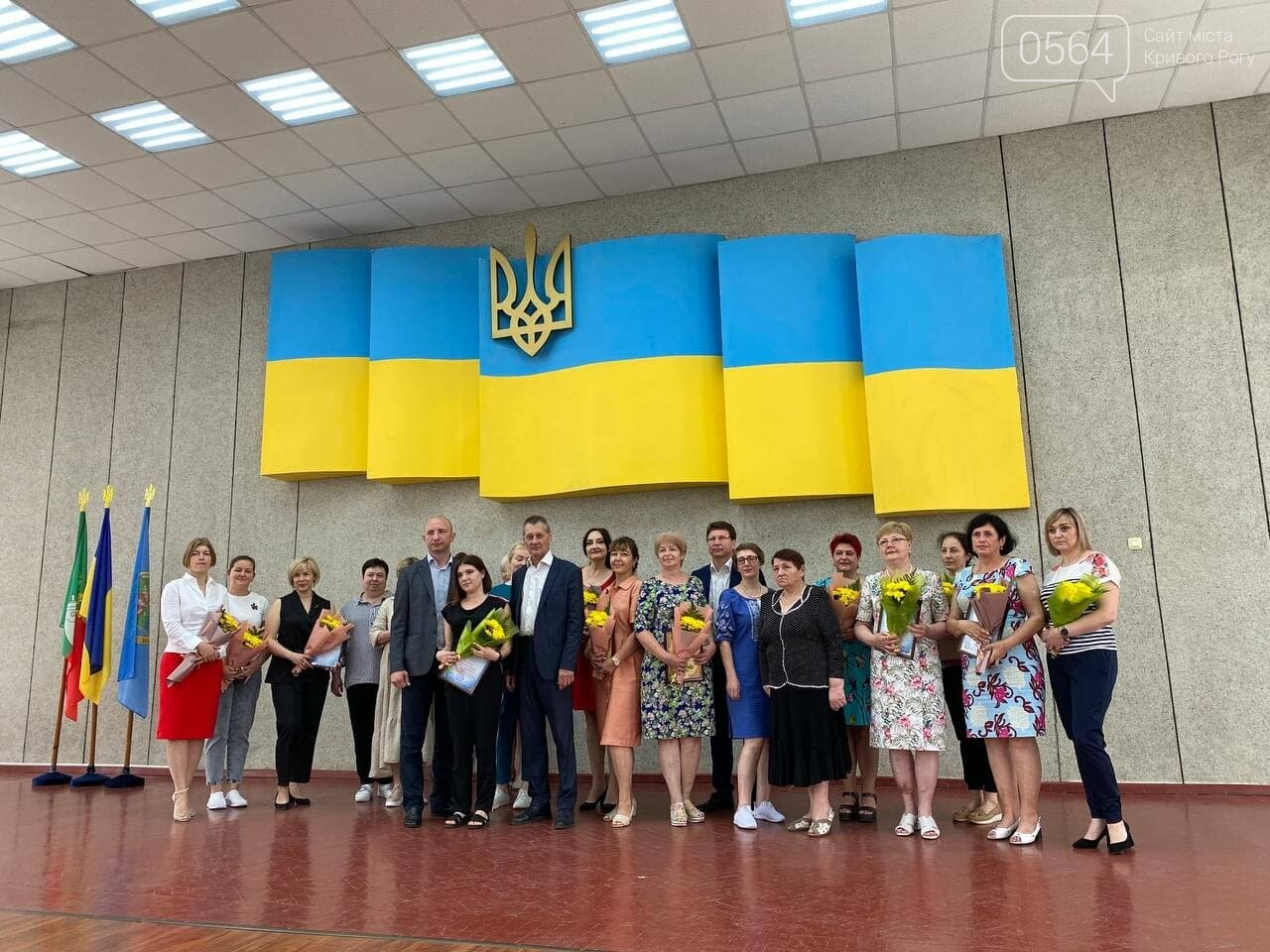 В Кривом Роге по случаю Дня медработника вручили грамоты и медали, - ФОТО, ВИДЕО , фото-51