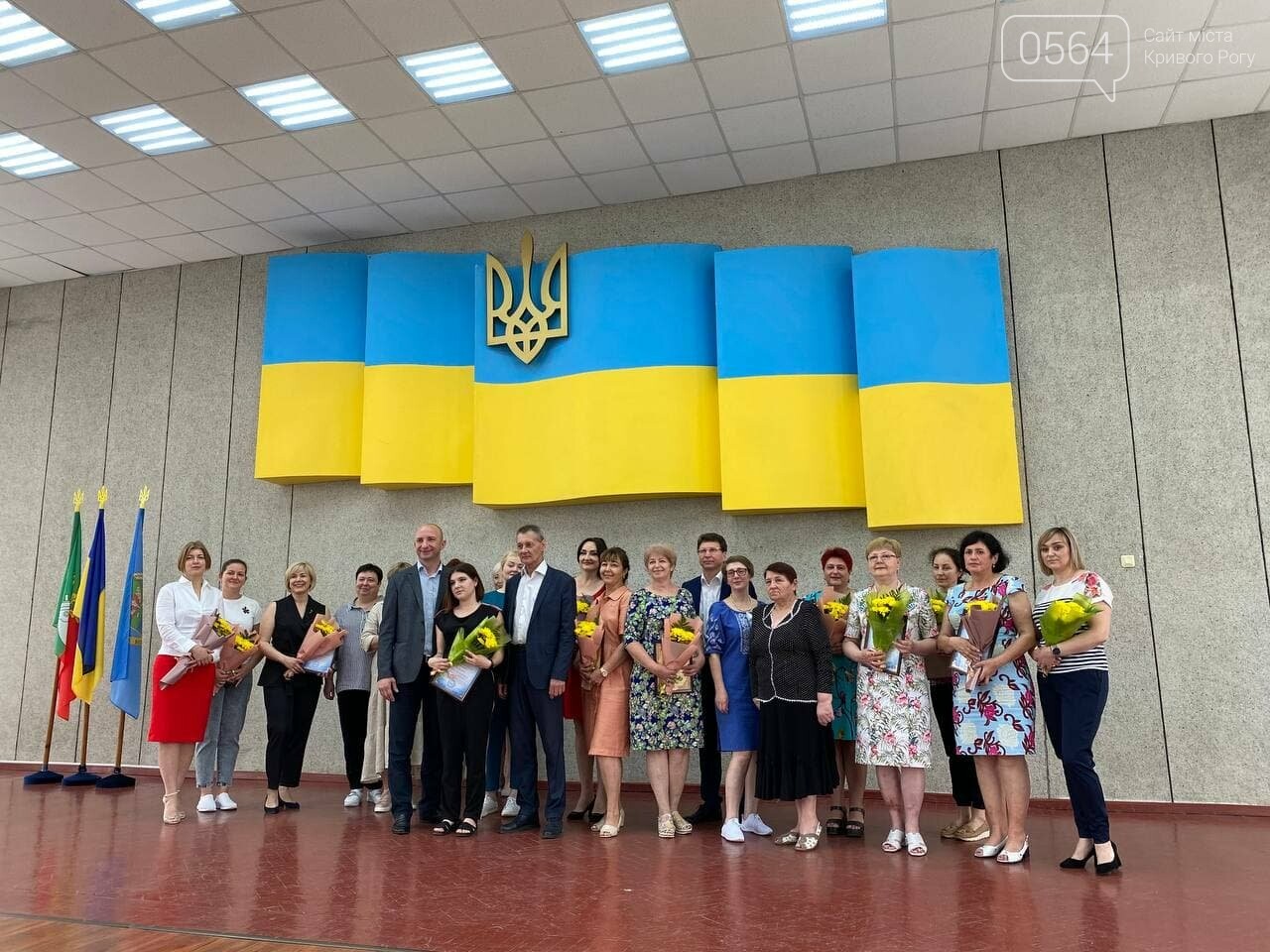 В Кривом Роге по случаю Дня медработника вручили грамоты и медали, - ФОТО, ВИДЕО , фото-53