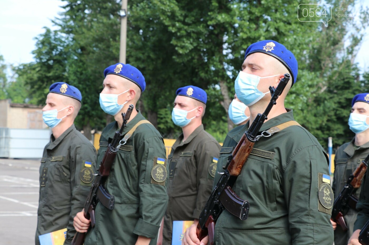 В Кривом Роге 70 военнослужащих присягнули на верность украинскому народу, - ФОТО, фото-20