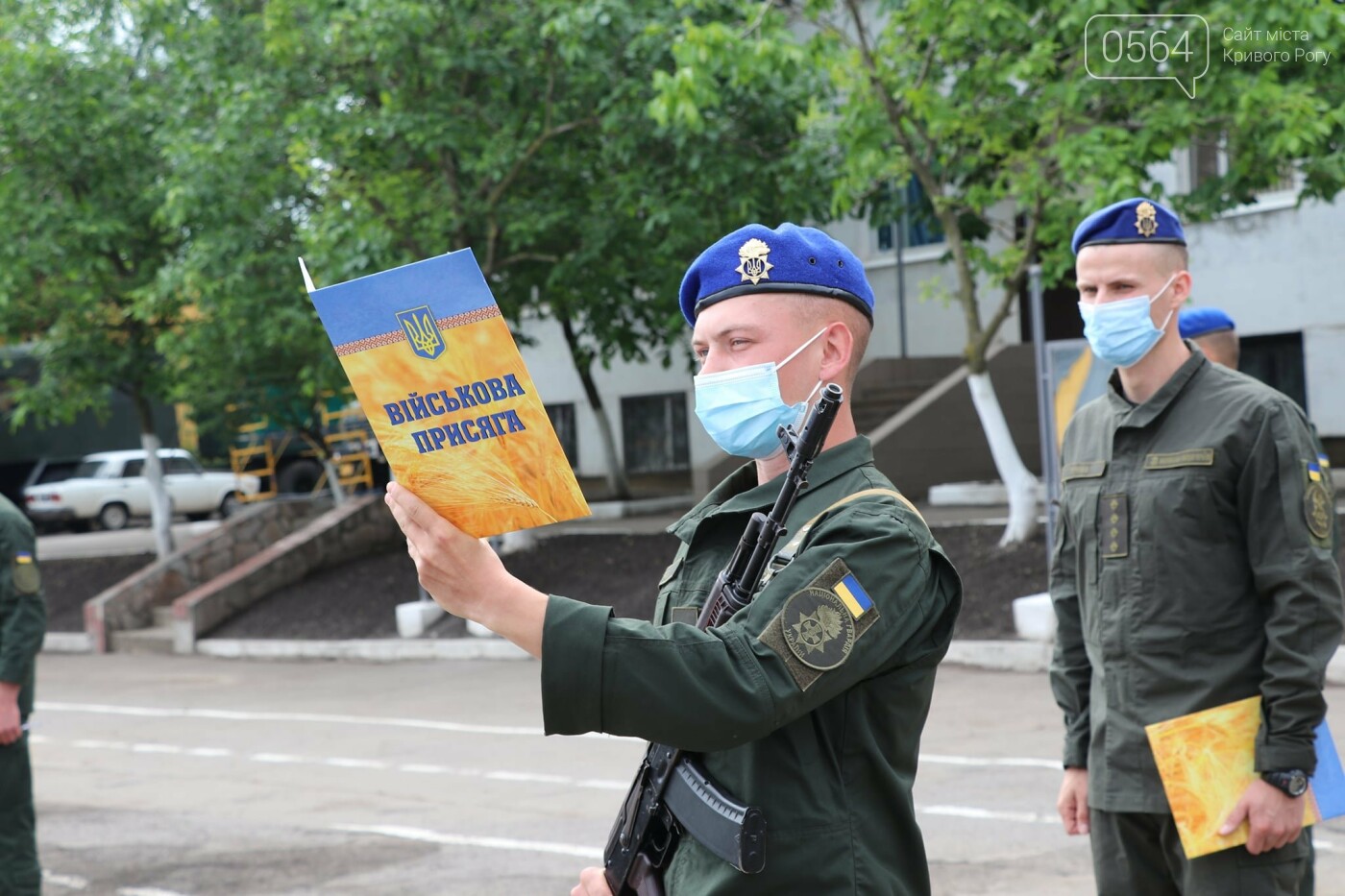 В Кривом Роге 70 военнослужащих присягнули на верность украинскому народу, - ФОТО, фото-14