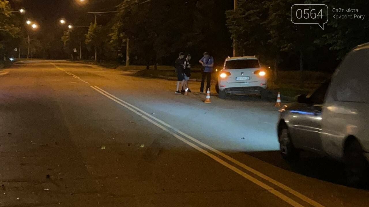 В Кривом Роге пьяный водитель выехал на "встречку" и влетел в легковой автомобиль, - ФОТО, фото-9
