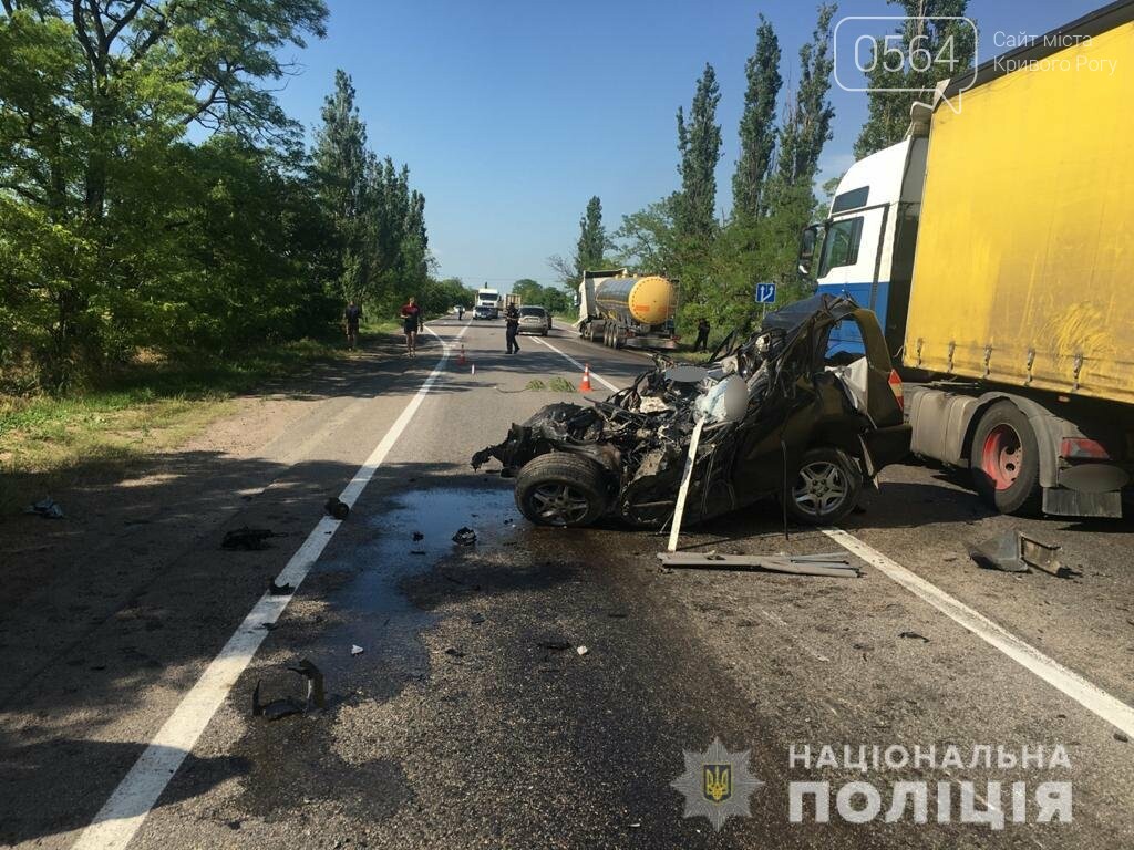 Смертельное ДТП на Николаевщине: 2 человека погибли, 5 госпитализированы, - ФОТО, фото-3