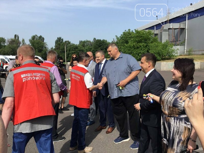 В Кривой Рог доставили 21 спецавтомобиль экстренной медпомощи, - ФОТО, ВИДЕО, фото-5