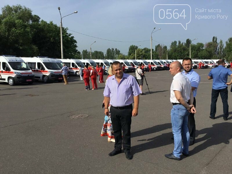 В Кривой Рог доставили 21 спецавтомобиль экстренной медпомощи, - ФОТО, ВИДЕО, фото-3