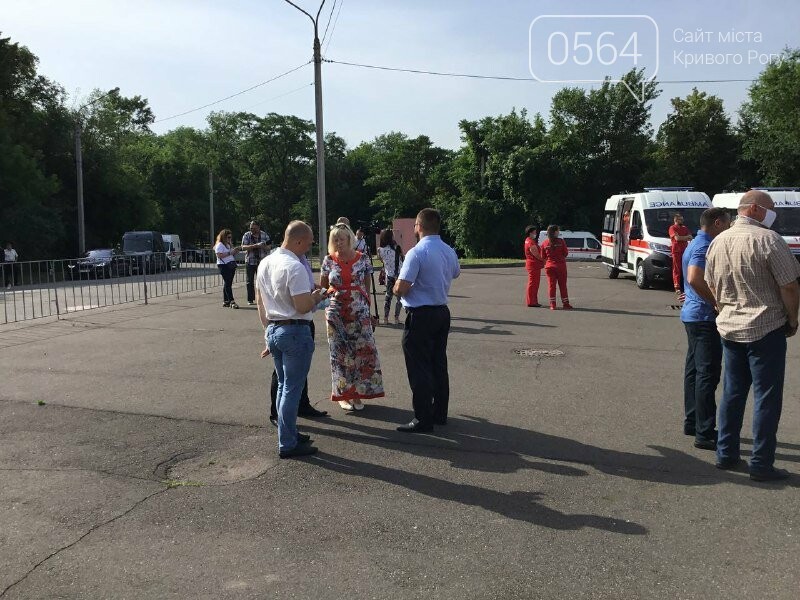 В Кривой Рог доставили 21 спецавтомобиль экстренной медпомощи, - ФОТО, ВИДЕО, фото-24