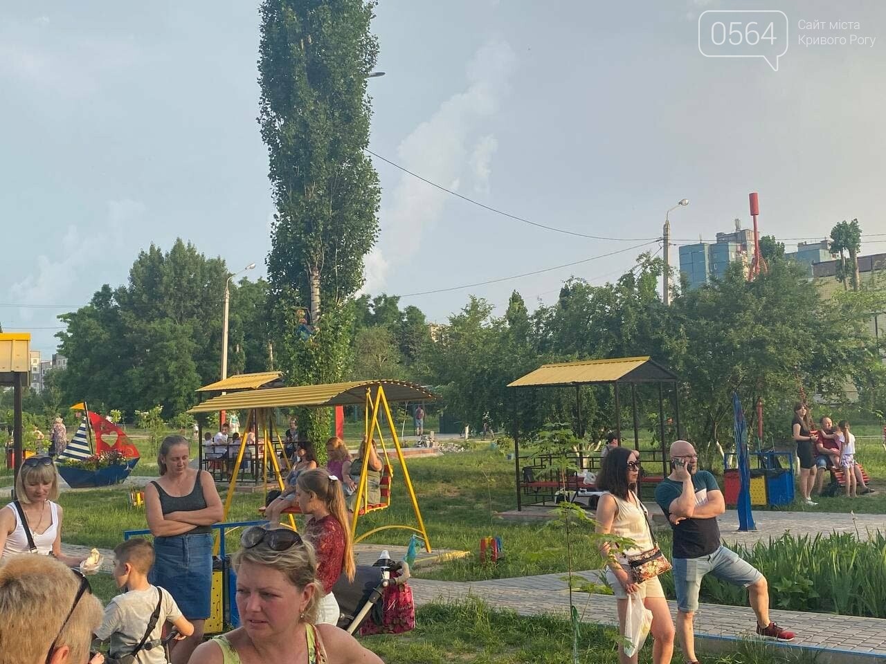 В парке Счастья криворожане слушали итальянские песни, - ФОТО, ВИДЕО , фото-8