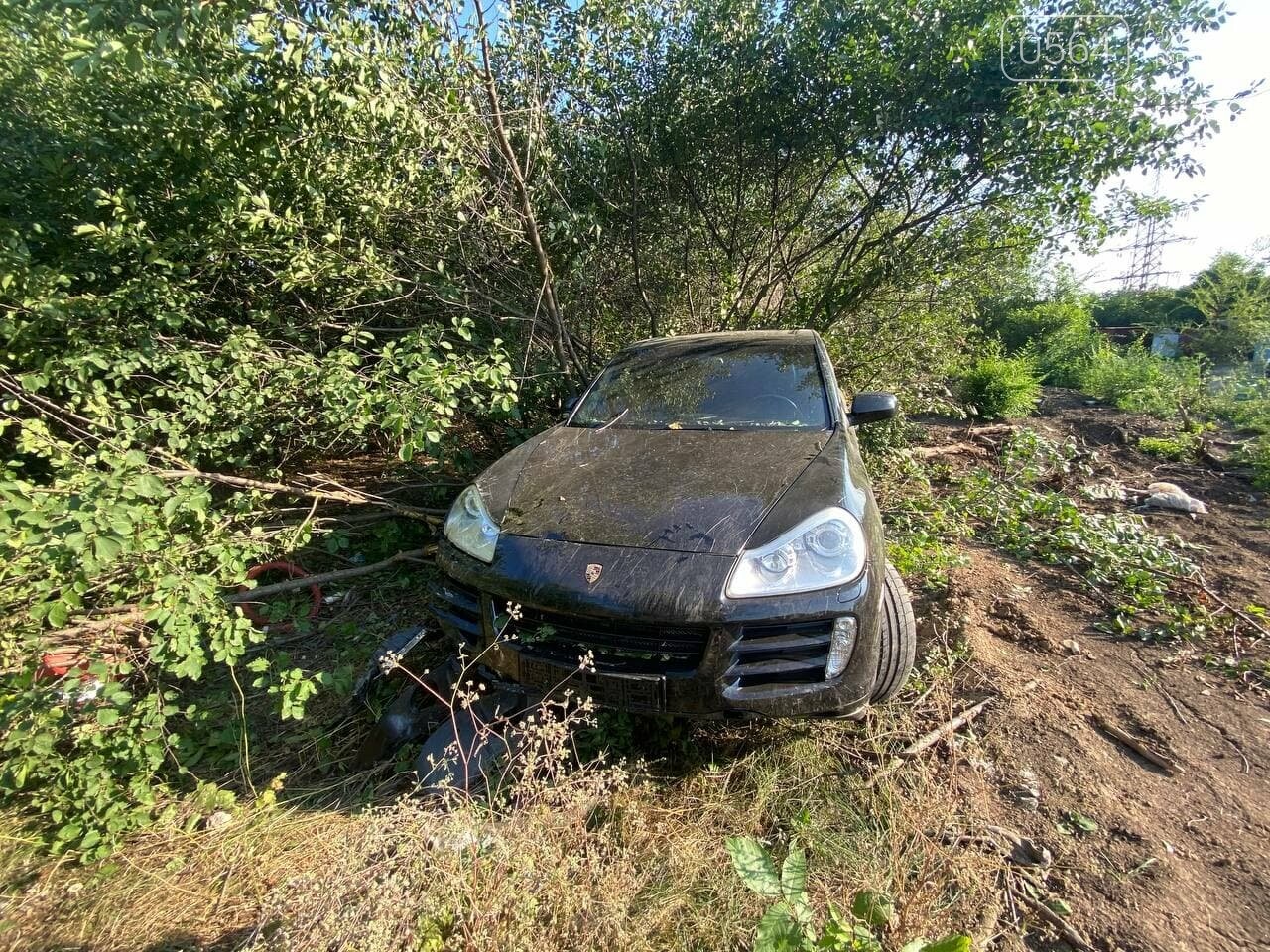 В Кривом Роге водитель Porsche Cayenne попал в ДТП и скрылся, - ФОТО , фото-9