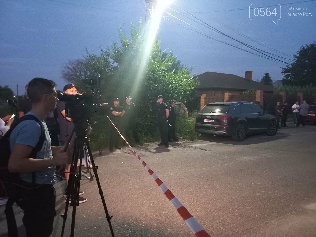 Тело мэра Кривого Рога увезли на СМЭ. Следственные действия на месте его гибели продолжаются, - ФОТО, ВИДЕО, фото-8