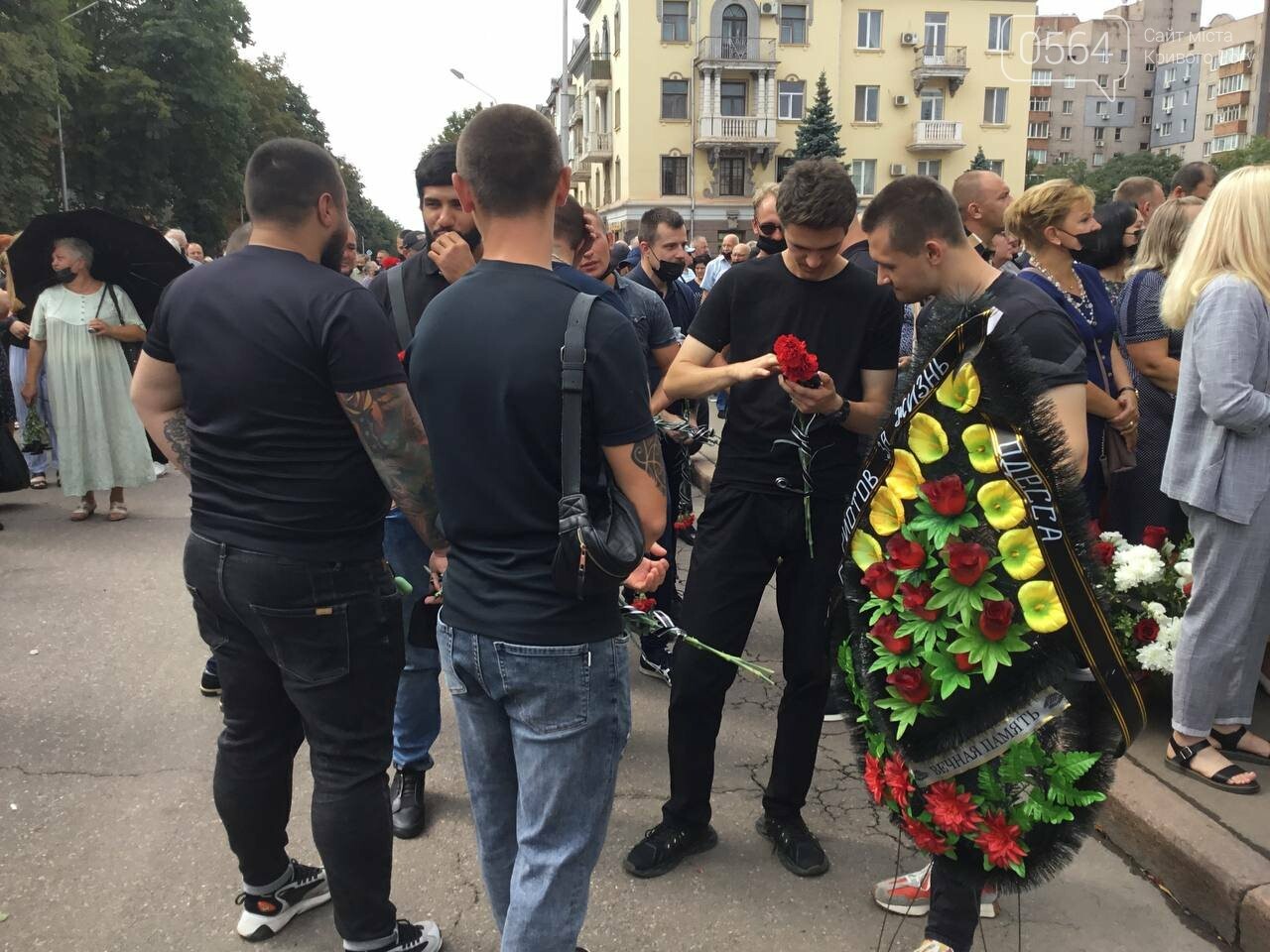 Проститься с городским головой Кривого Рога прибыли нардепы от ОПЗЖ и «Слуги народа», - ФОТО, фото-6