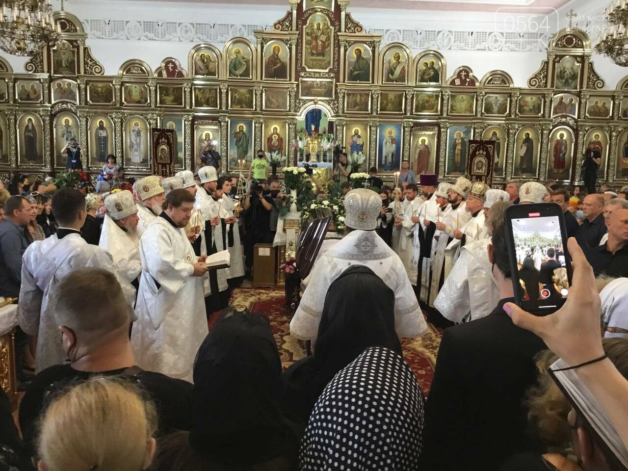 Началась панихида по погибшему городскому голове Кривого Рога Константину Павлову, - ФОТО, фото-28