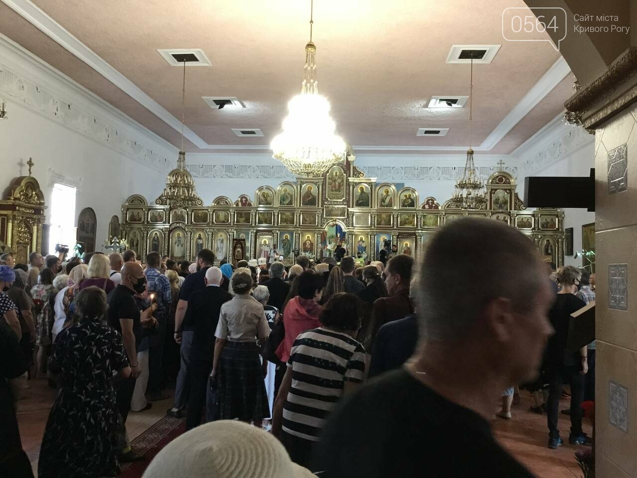 Началась панихида по погибшему городскому голове Кривого Рога Константину Павлову, - ФОТО, фото-24