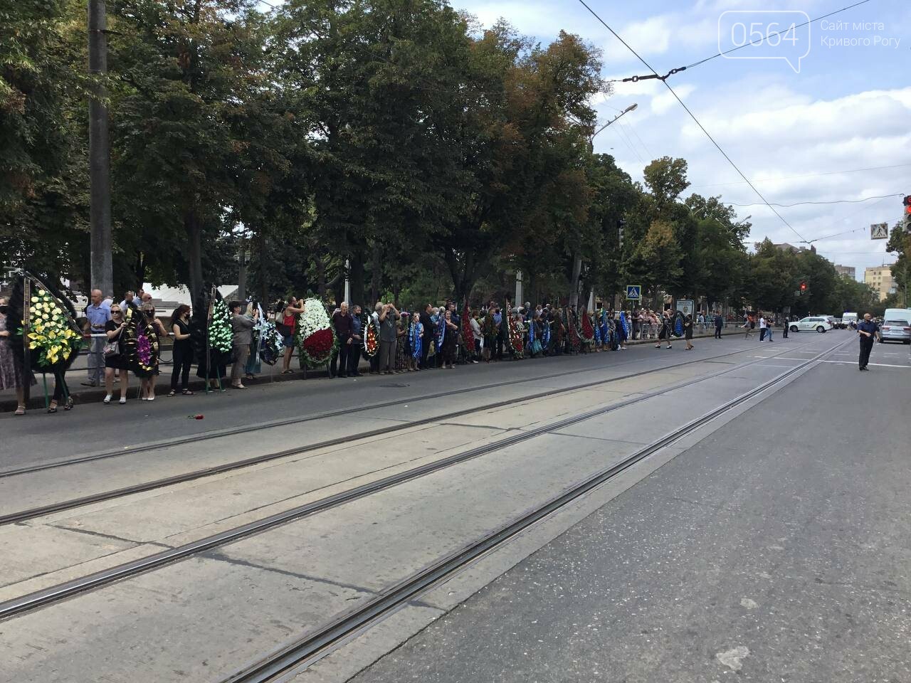 Началась панихида по погибшему городскому голове Кривого Рога Константину Павлову, - ФОТО, фото-17