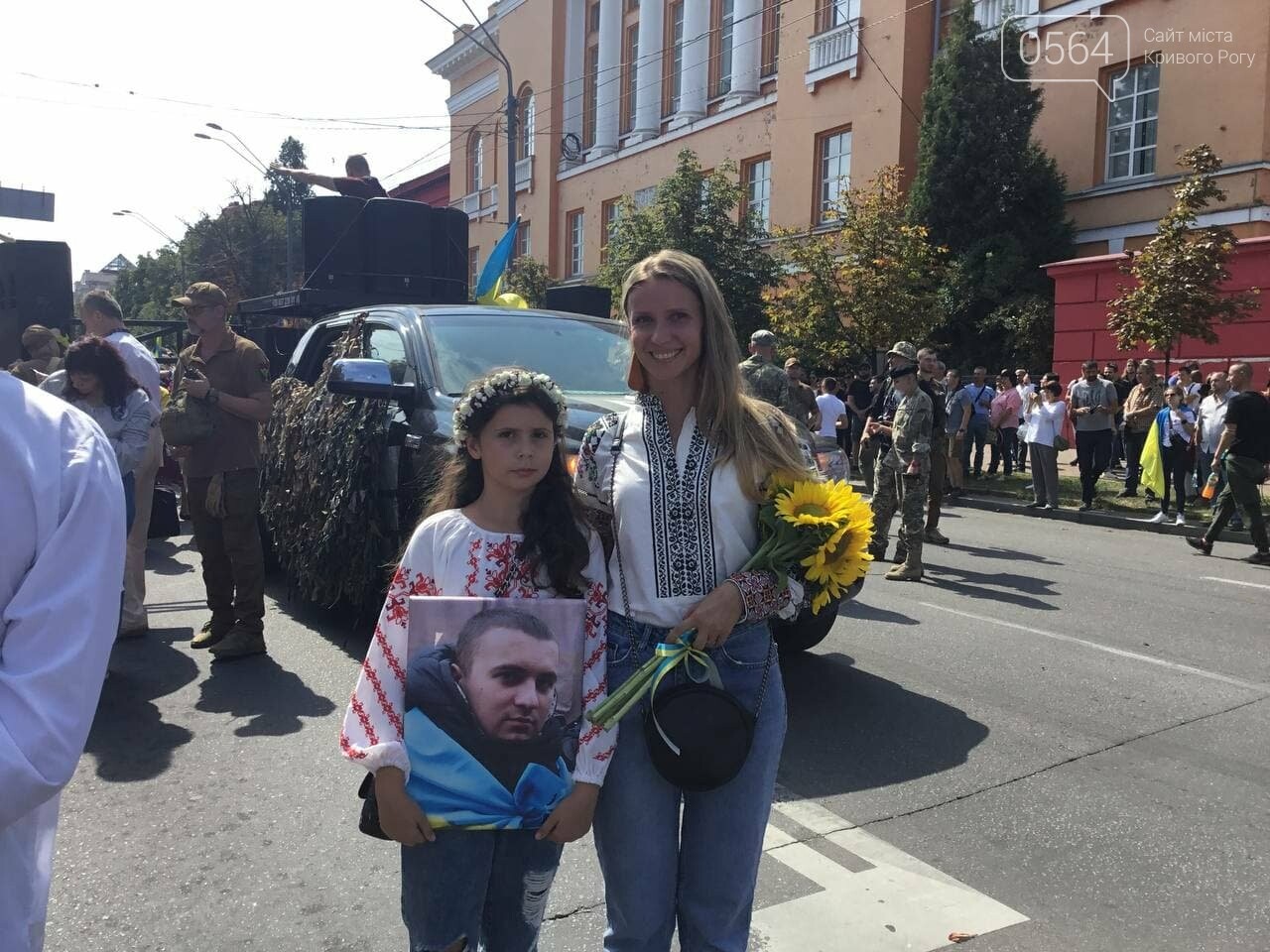 "Путин - х...ло!" и украинские дети, которые это усвоят: чем запомнится Марш защитников Украины 2021, - ФОТО, ВИДЕО, фото-53