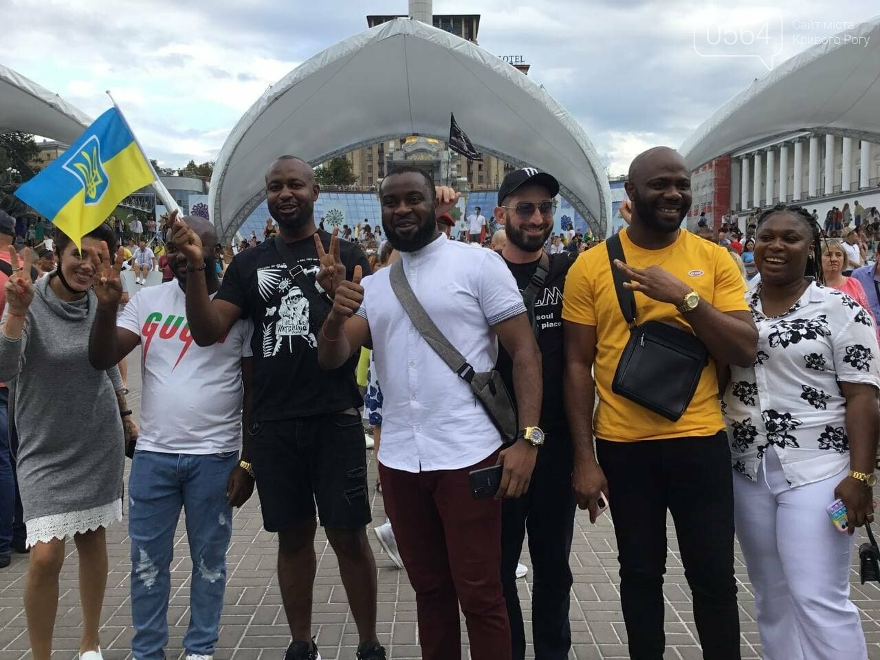 "Путин - х...ло!" и украинские дети, которые это усвоят: чем запомнится Марш защитников Украины 2021, - ФОТО, ВИДЕО, фото-47