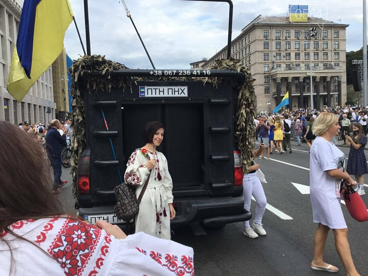 "Путин - х...ло!" и украинские дети, которые это усвоят: чем запомнится Марш защитников Украины 2021, - ФОТО, ВИДЕО, фото-44