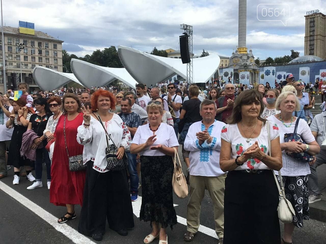 "Путин - х...ло!" и украинские дети, которые это усвоят: чем запомнится Марш защитников Украины 2021, - ФОТО, ВИДЕО, фото-19
