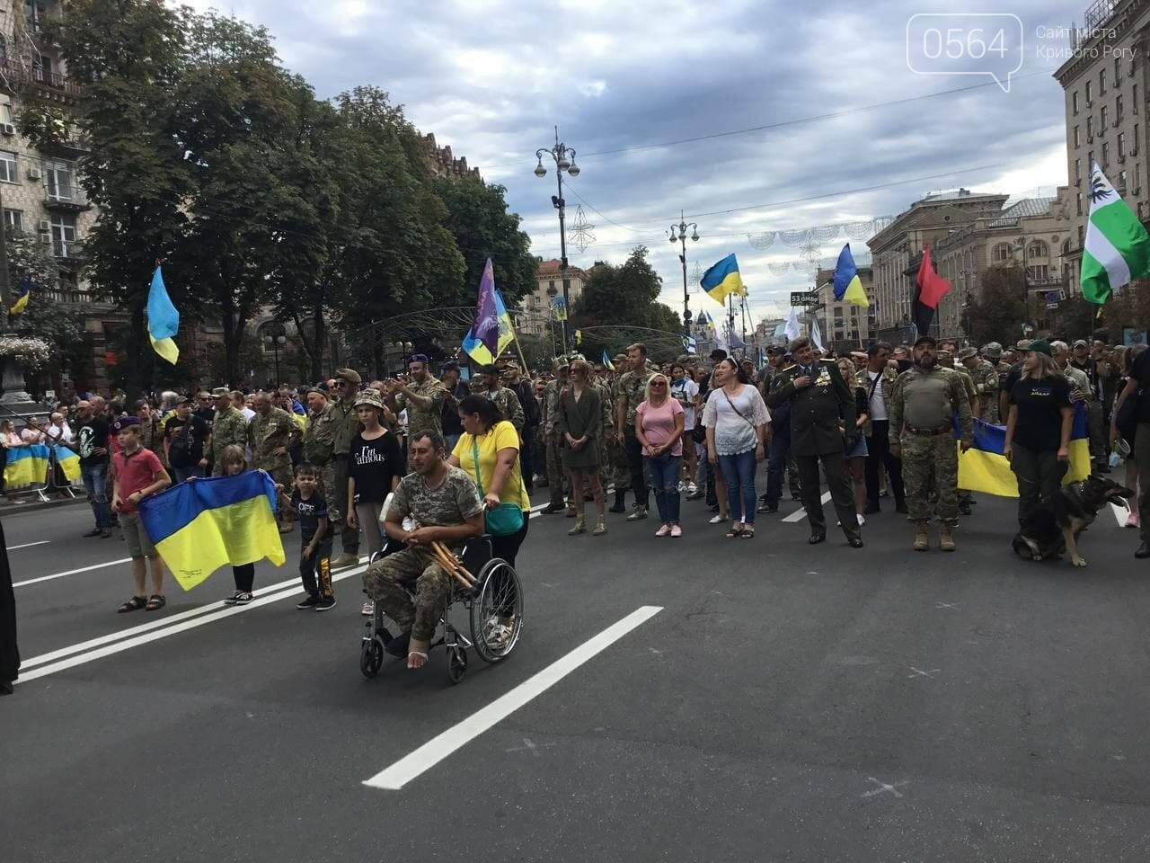 "Путин - х...ло!" и украинские дети, которые это усвоят: чем запомнится Марш защитников Украины 2021, - ФОТО, ВИДЕО, фото-17