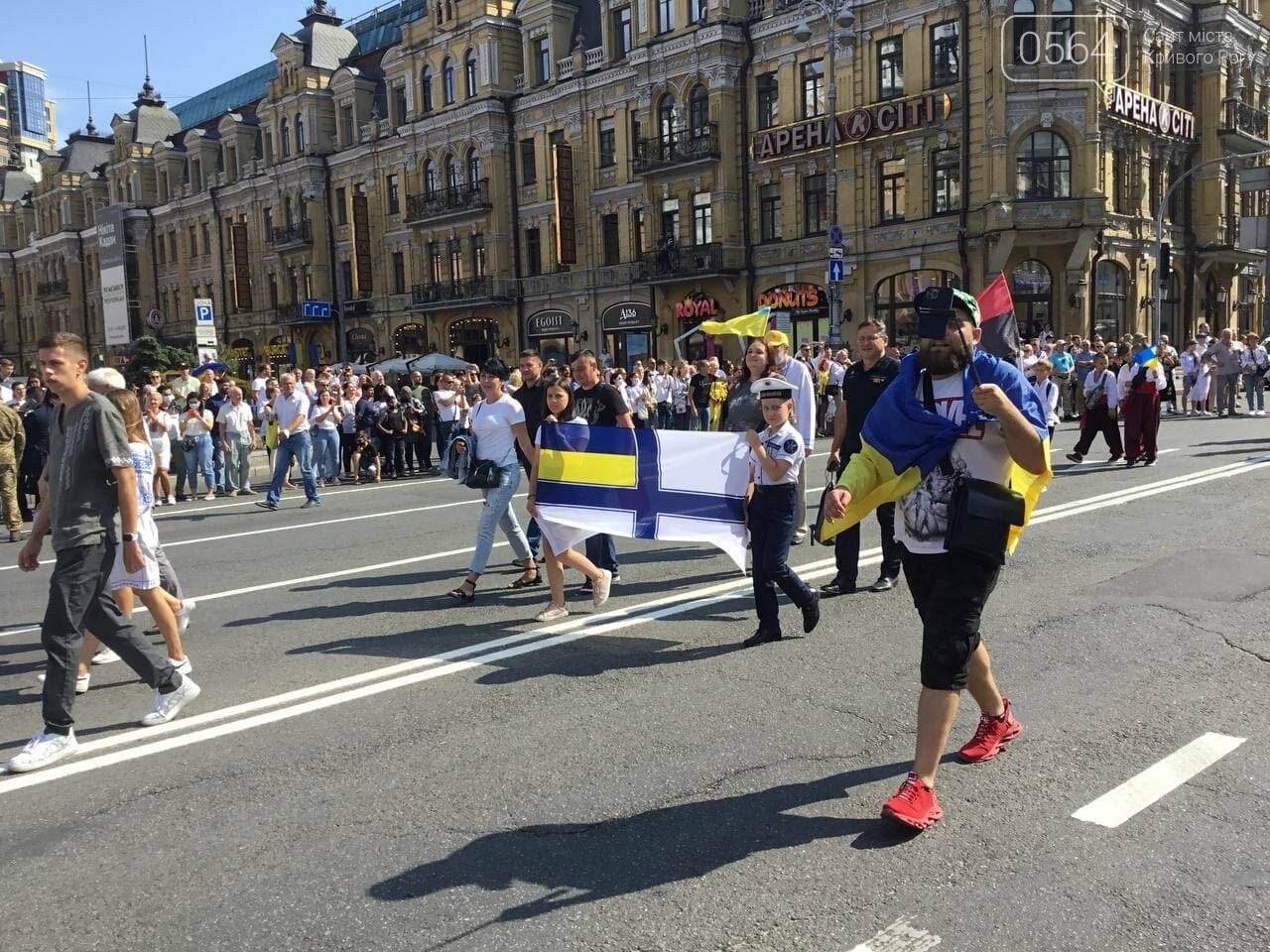 "Путин - х...ло!" и украинские дети, которые это усвоят: чем запомнится Марш защитников Украины 2021, - ФОТО, ВИДЕО, фото-89
