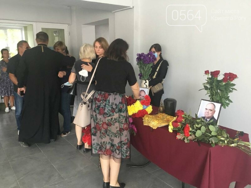 Он имел привилегию быть свободным: в Кривом Роге простились с профессором Шелевицким, - ФОТО, ВИДЕО, фото-22