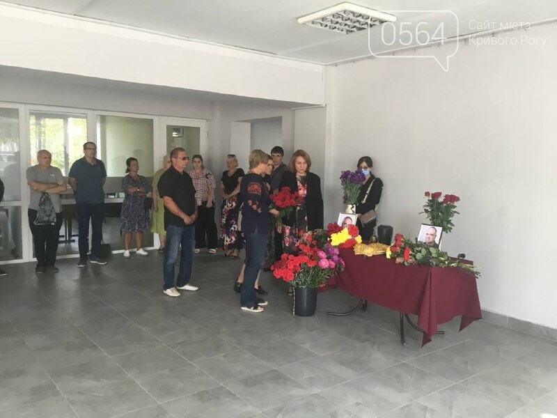 Он имел привилегию быть свободным: в Кривом Роге простились с профессором Шелевицким, - ФОТО, ВИДЕО, фото-26