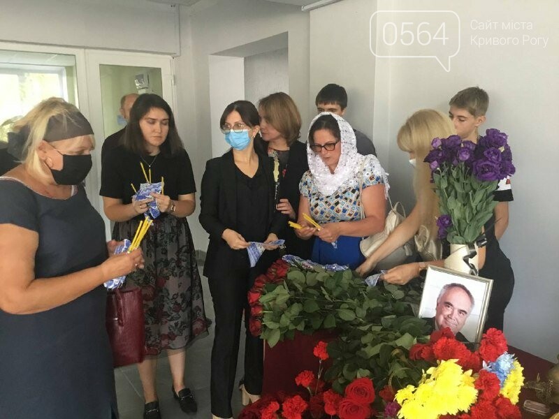 Он имел привилегию быть свободным: в Кривом Роге простились с профессором Шелевицким, - ФОТО, ВИДЕО, фото-7