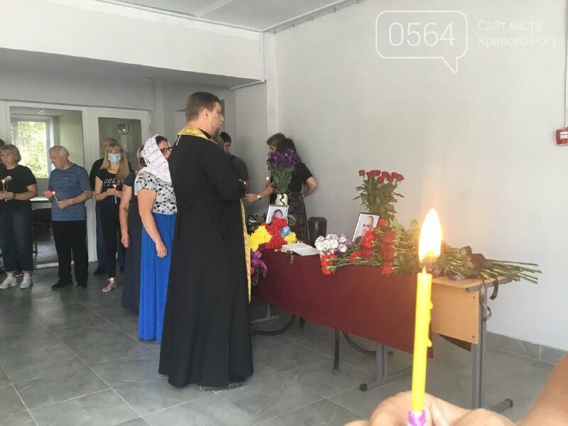 Он имел привилегию быть свободным: в Кривом Роге простились с профессором Шелевицким, - ФОТО, ВИДЕО, фото-32