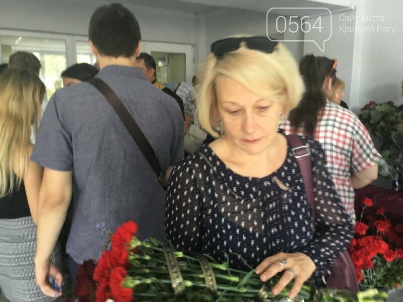 Он имел привилегию быть свободным: в Кривом Роге простились с профессором Шелевицким, - ФОТО, ВИДЕО, фото-8
