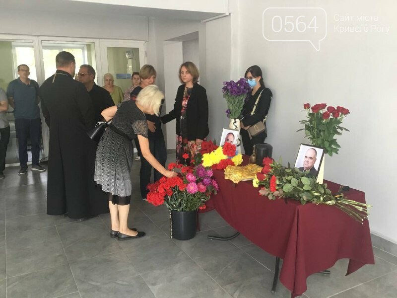 Он имел привилегию быть свободным: в Кривом Роге простились с профессором Шелевицким, - ФОТО, ВИДЕО, фото-56