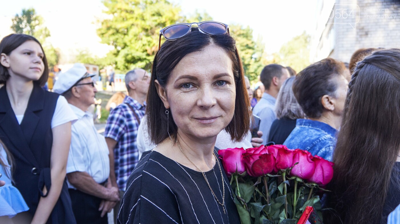 В Кривом Роге для более 6 тысяч первоклашек прозвенел "первый звонок", - ФОТО, ВИДЕО , фото-8