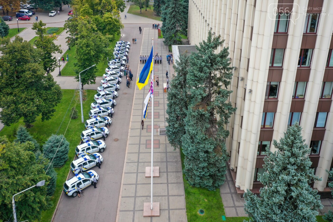 Криворожское районное управление полиции получило 5 новых машин, - ФОТО , фото-18