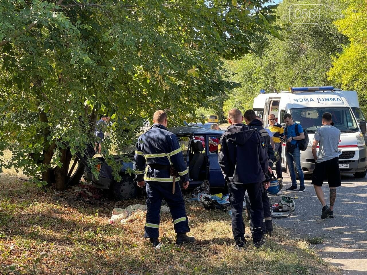 Два человека пострадали в аварии возле объездной дороги в Кривом Роге, - ФОТО, фото-6