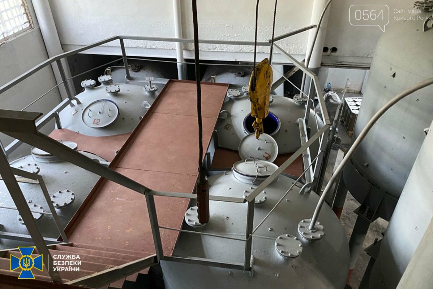 На Днепропетровщине СБУ заблокировала «мини-завод» по производству подпольного алкоголя, - ФОТО , фото-5
