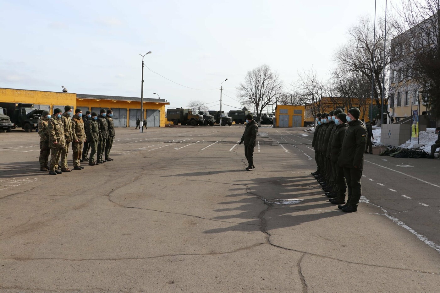 Несколько десятков курсантов Национальной академии Нацгвардии начали стажировку в криворожской бригаде, - ФОТО, фото-3
