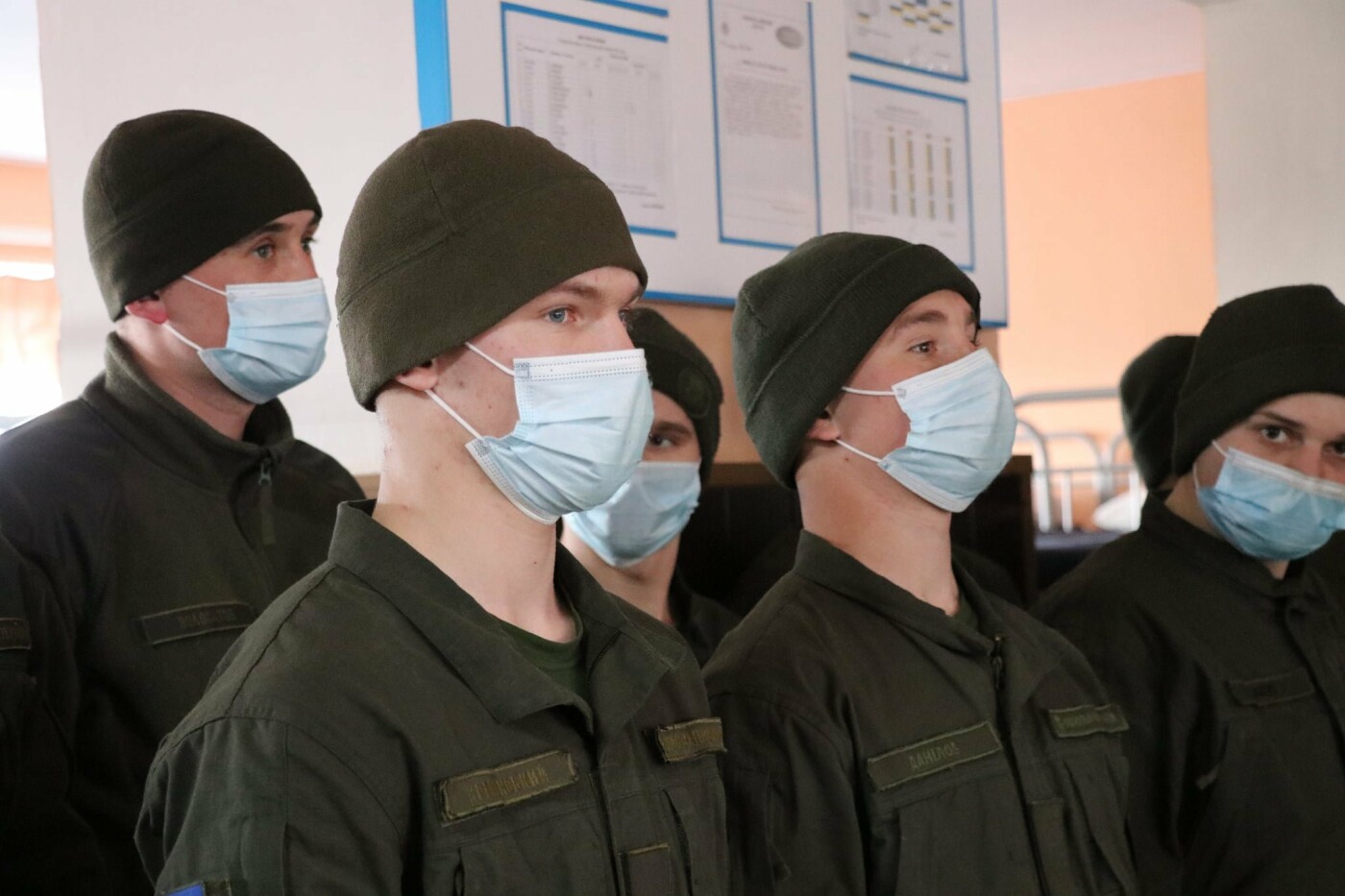 Несколько десятков курсантов Национальной академии Нацгвардии начали стажировку в криворожской бригаде, - ФОТО, фото-8