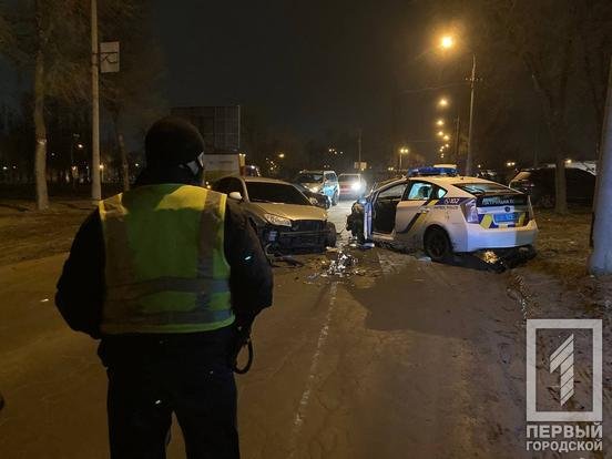 Авария в Кривом Роге: Hyundai выехал на "встречку" и врезался в патрульных, - ФОТО, фото-4