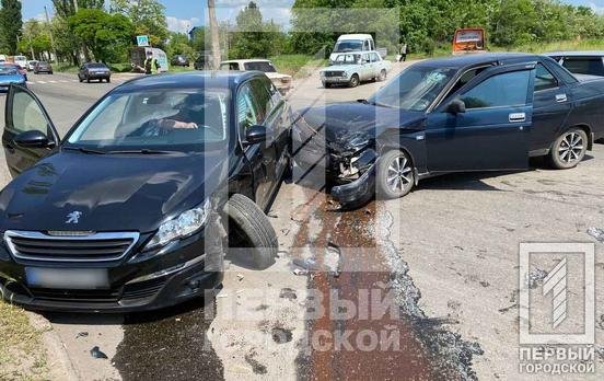 В результате ДТП в Кривом Роге пострадал водитель "ВАЗа", - ФОТО , фото-4