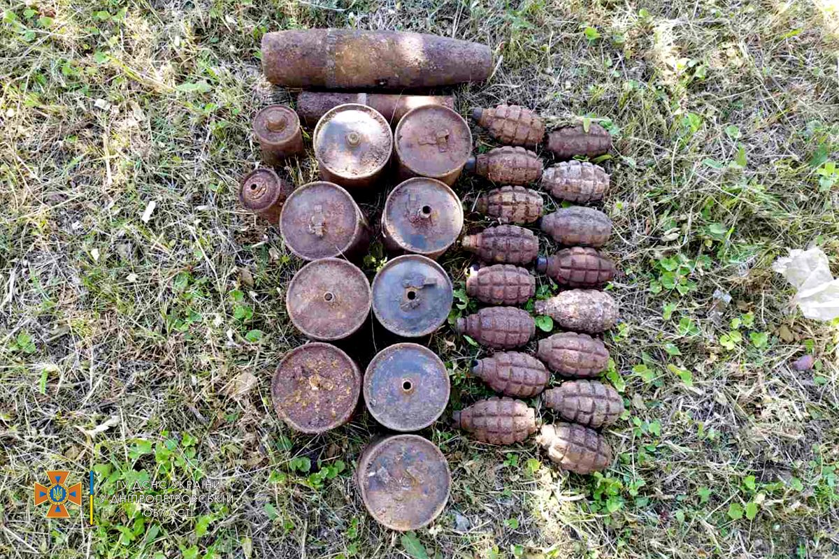 Под Кривым Рогом нашли 29 устаревших боеприпасов