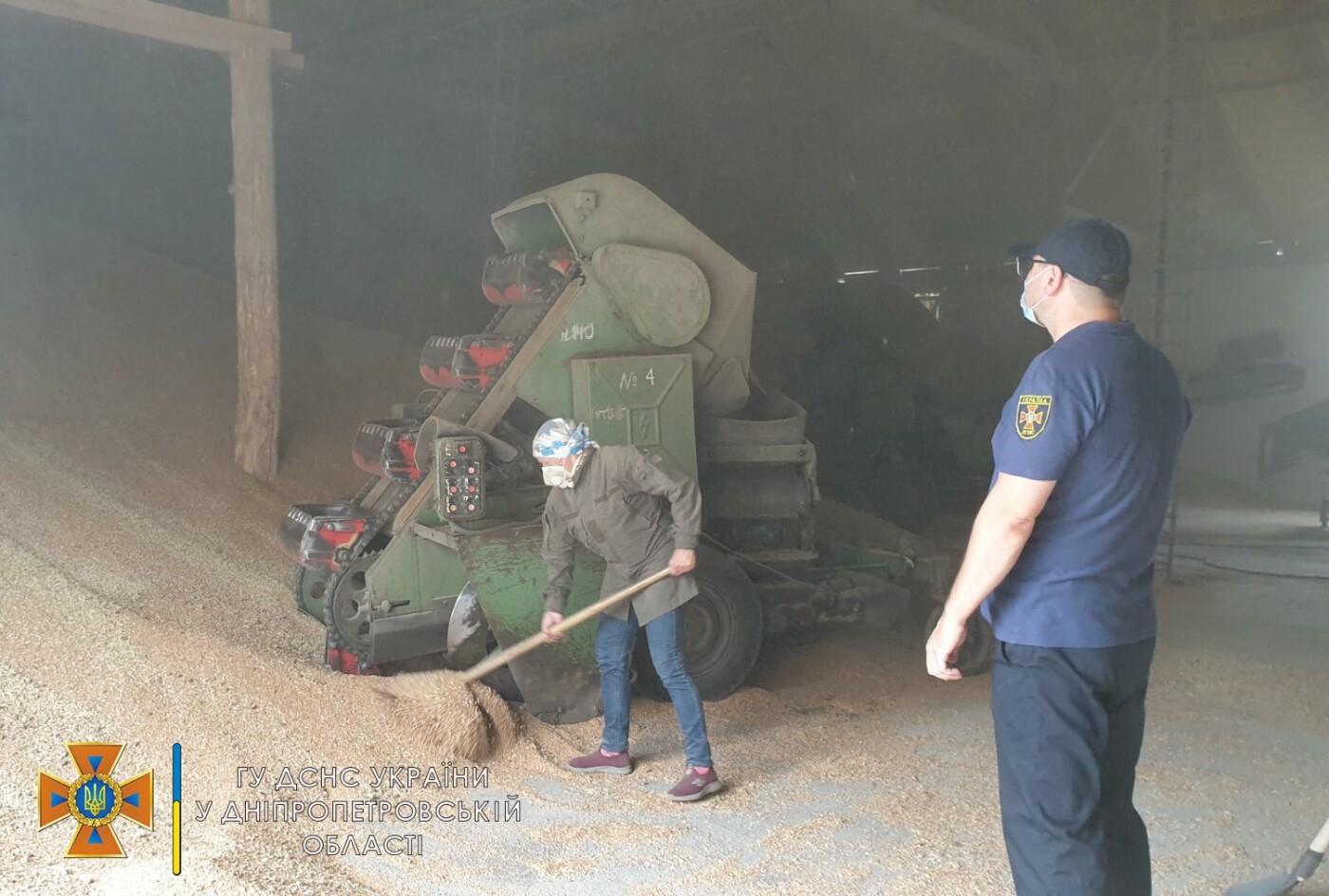 В Криворожском районе спасатели напомнили аграриям о пожарной безопасности, - ФОТО, фото-1