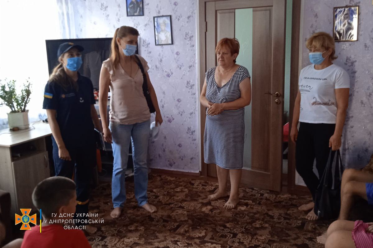 Криворожские спасатели предупреждают о правилах использования электроприборов, - ФОТО, фото-4