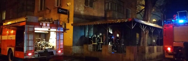 В Кривом Роге спасатели потушили пожар в кафе-баре, - ФОТО 
