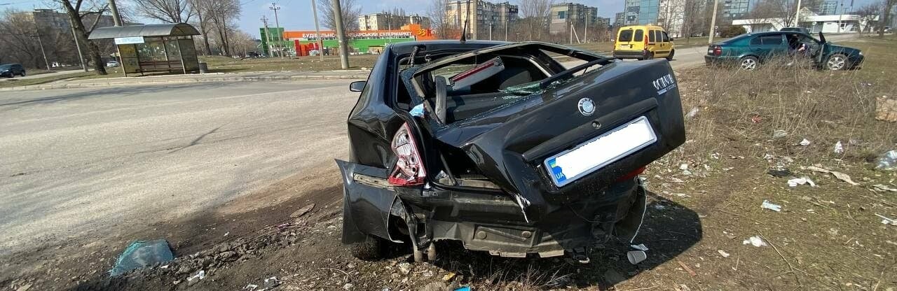 Авария в Кривом Роге: на перекрестке столкнулись Skoda и Hyundai, - ФОТО 