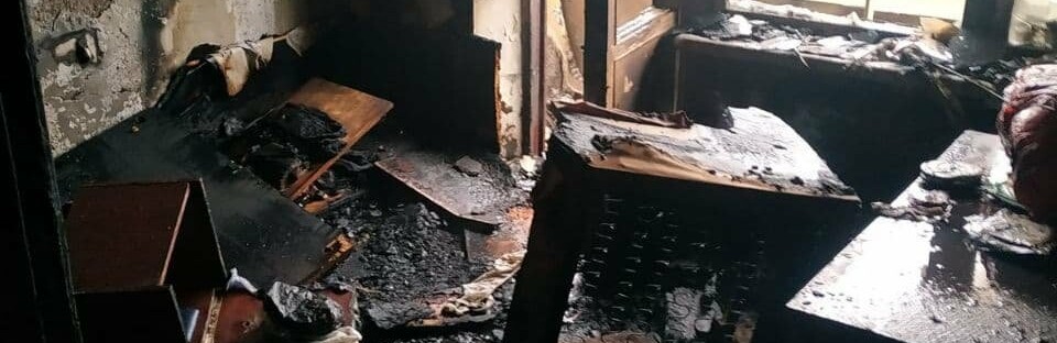 В Кривом Роге во время пожара погибла пожилая женщина, - ФОТО, ВИДЕО 