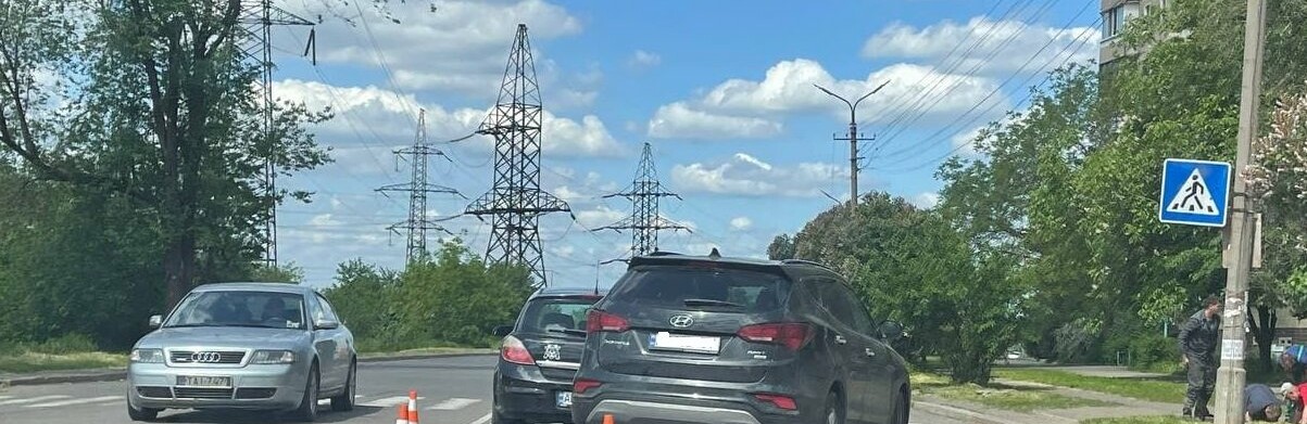 ДТП в Кривом Роге: перед пешеходным переходом столкнулись Hyundai и Opel, - ФОТО 