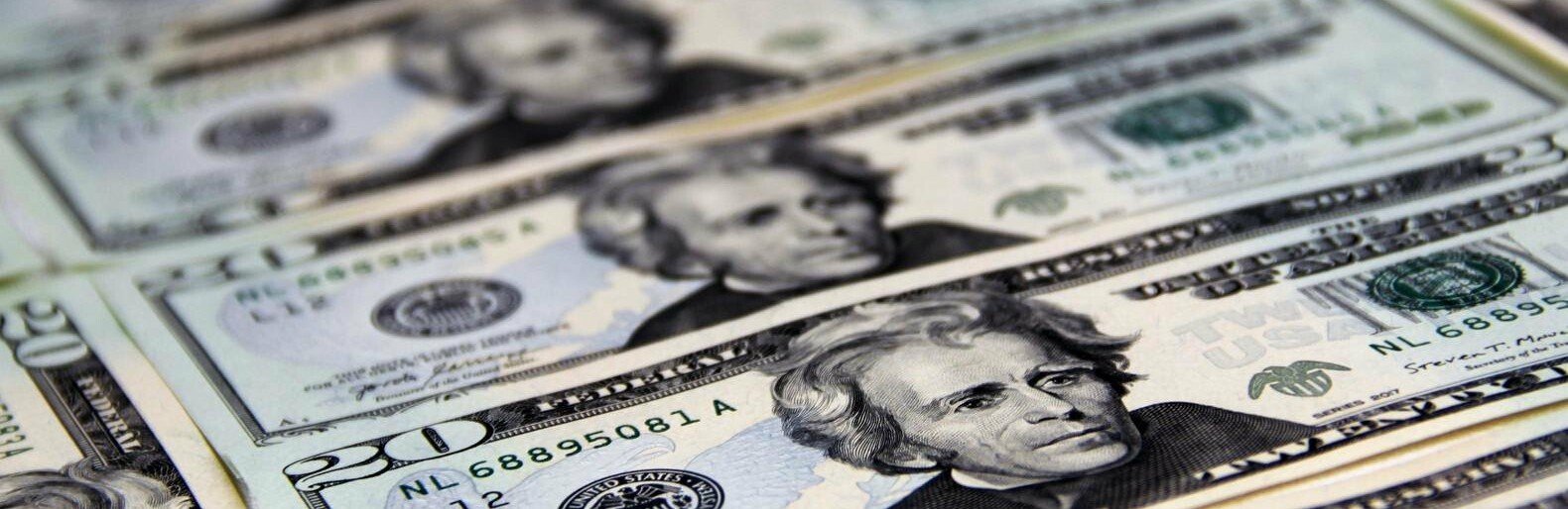 В банках Кривого Рога снова наблюдается рост курса: доллар 