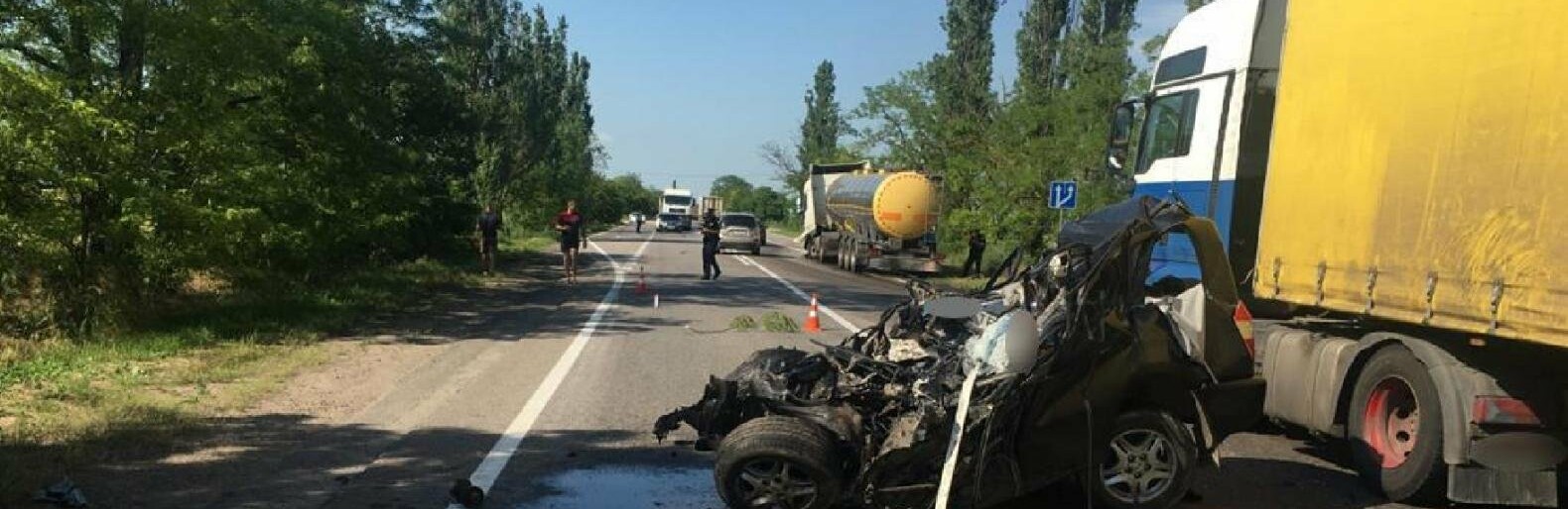 Смертельное ДТП на Николаевщине: 2 человека погибли, 5 госпитализированы, - ФОТО