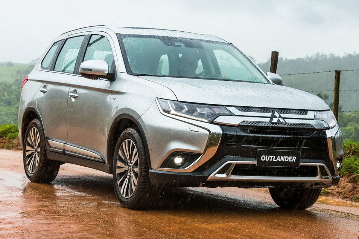 Вживані Mitsubishi для сім’ї: комфорт, багажник та практичність Вживані Mitsubishi для сім’ї: комфорт, багажник та практичність