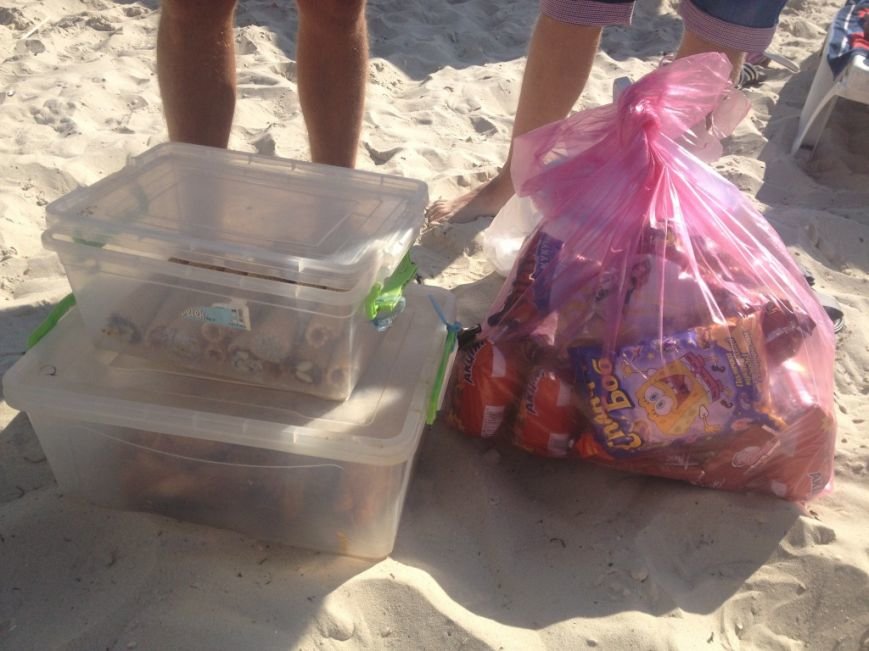 Херсон.Мошенник-брал-деньги-у-торговцев1-1024x768